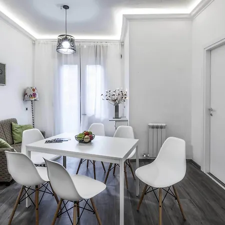 Oda ve Kahvaltı Amalfi's Luxury Salerno