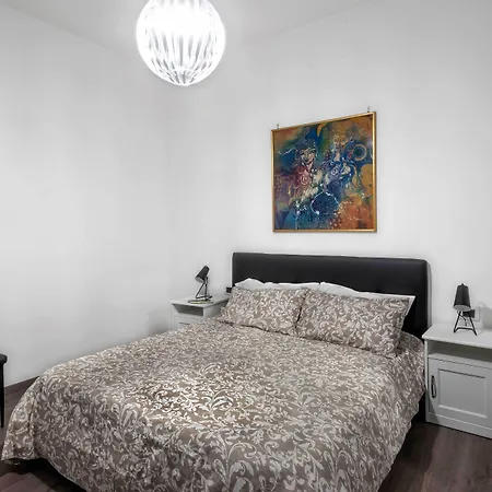 فندق مبيت وإفطار Amalfi's Luxury 3*